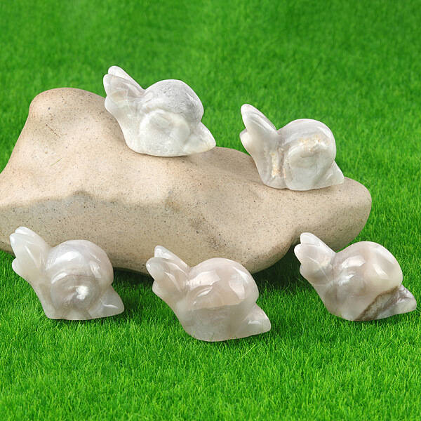 Natural White Crazy Agate Carved Healing Snail Figurines
