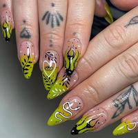 Snake & Fire Pattern Fake Nails, 24pcs/box Medium Long Almond False Nail for Women & Girls, Removable Nails with Sticker Shee...