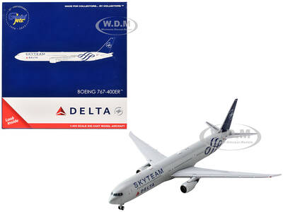 Boeing 767-400ER Commercial Aircraft Delta Air Lines Skyteam (N844MH) Gray Metallic with Blue Tail 1/400 Diecast Model Airpla...