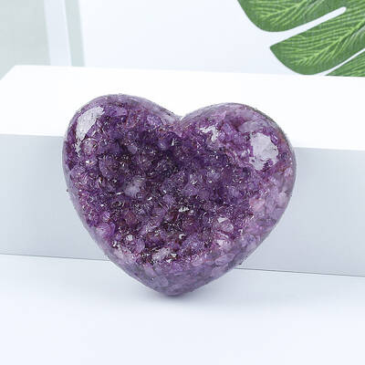 Resin Heart Display Decoration