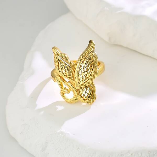 Elegant and Luxurious European Style Brass Cuff Rings for Women