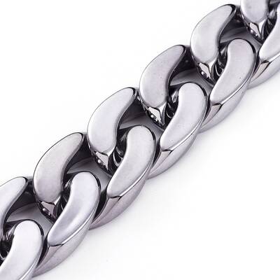 Handmade Plastic Curb Chains