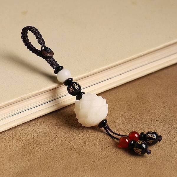 Carved Bodhi Lotus Flower Pendant Decorations