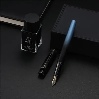 Metal Elegant Writing Pen, 1 Set Business Signature Pen with Ink, 、pull-out Type Gift Box Packing Pen Office School Present...