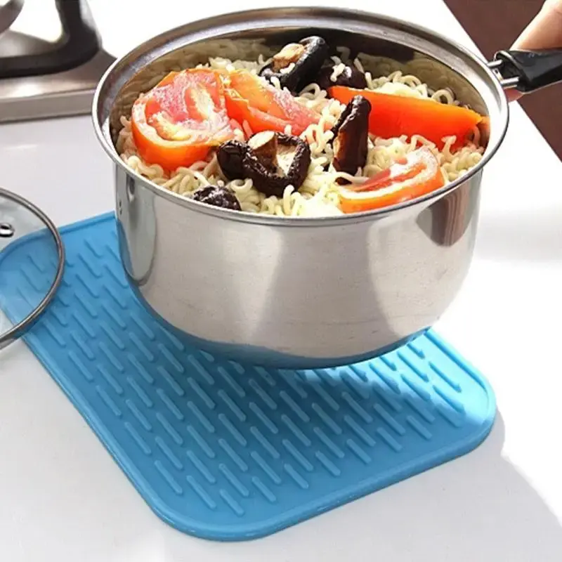 Heat Resistant Pot Mat, 1 Count Multifunctional Non-slip Placemat for Pan Bowl Dish, Portable Kitchen Tableware Supplies for ...