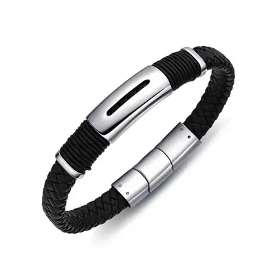 Diverse Modern Men's Leather and Steel Bracelet B1000150