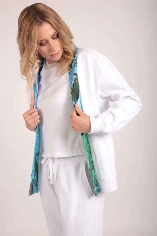 Upcycled - Sweatshirt Cardigan in White with Paint Stroke Collar | Size: S