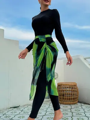 Women's Islamic Swimwear Three-Piece Set, High Stretch Casual Fashion Solid Color Long Sleeve Mock Neck Swim Top & Skinny Pan...