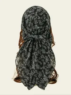 Fashionable All-season Women's Floral Square Scarf, Daily Wear Headscarf, New Sunshade Scarf for Style & Comfort, Boho Style ...