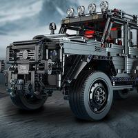 【1:8】3224pcs   Dark Warrior Big G Assembly Off-road Vehicle - Brabus Model Educational Toy, perfect gift