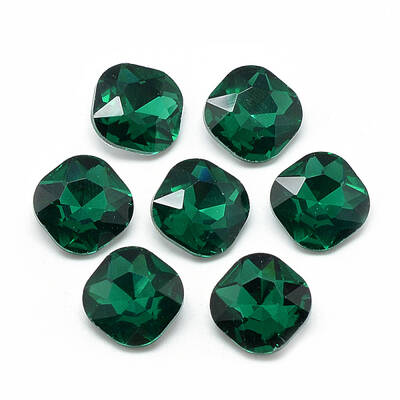 Pointed Back Glass Rhinestone Cabochons