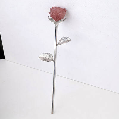 Natural Strawberry Quartz Carved Rose Ornaments