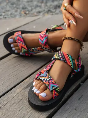 Women's Fashionable Ethnic Pattern Design Stylish Round Toe Flat Sandals Back To School, Girl Soft-soled Velcro Sandals, Summ...