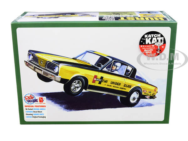 Skill 2 Model Kit 1966 Plymouth Barracuda Funny Car \