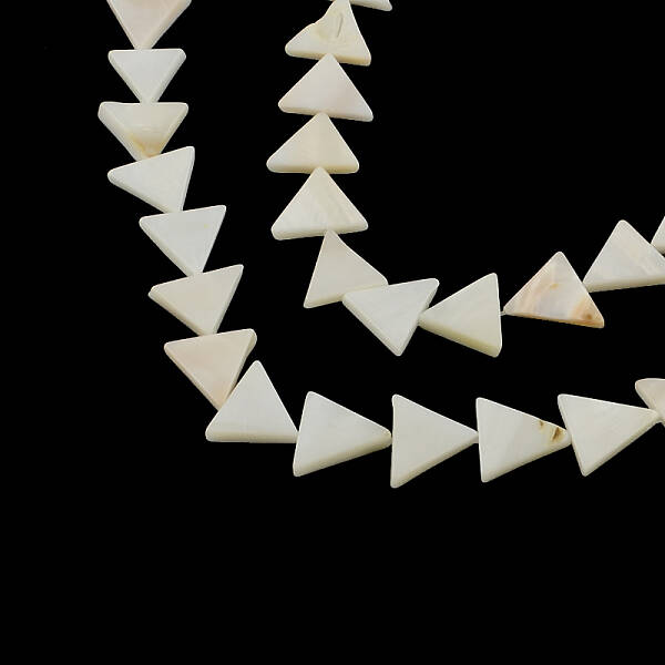 Triangle Natural Sea Shell Beads Strands
