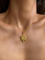 Women's Elegant Sun Design Pendant Necklace, Fashion Jewelry for Party, Daily Clothing Decor, Trendy All-match & Exquisite Je...