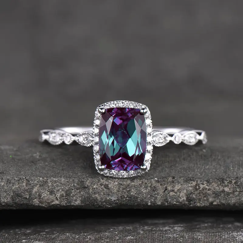 14K/18K Gold Cushion Alexandrite Diamond Halo Engagement Ring