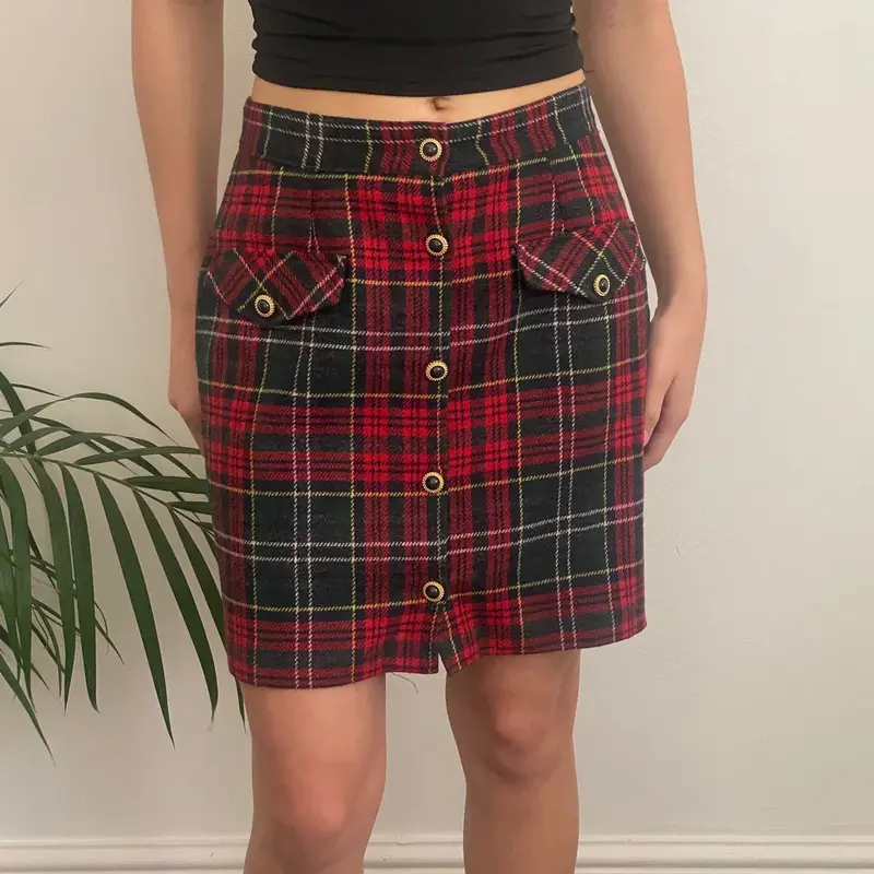 Unbranded Checked Mini Skirt - 28W UK 8 Red Wool Blend