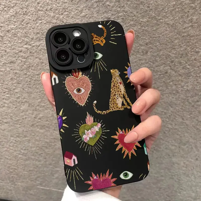Creative Heart & Eye Pattern Phone Case, Shockproof Phone Protective Cover, Fashionable Phone Accessories Compatible with iPh...