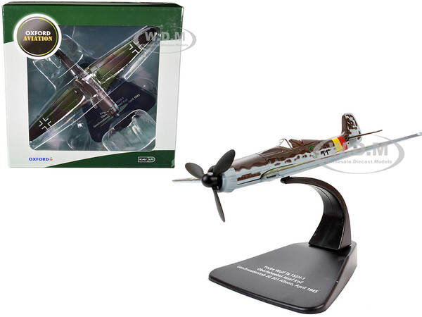 Focke-Wulf Ta 152 H-1 Fighter Plane Pilot Oberfelwebel Josef Keil Geschwaderstab JG 301 Alteno April (1945) \