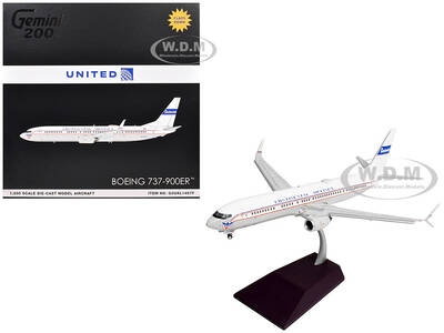 Boeing 737-900ER Commercial Aircraft with Flaps Down Continental Airlines - United Airlines (N75435) White with Red and Blu...