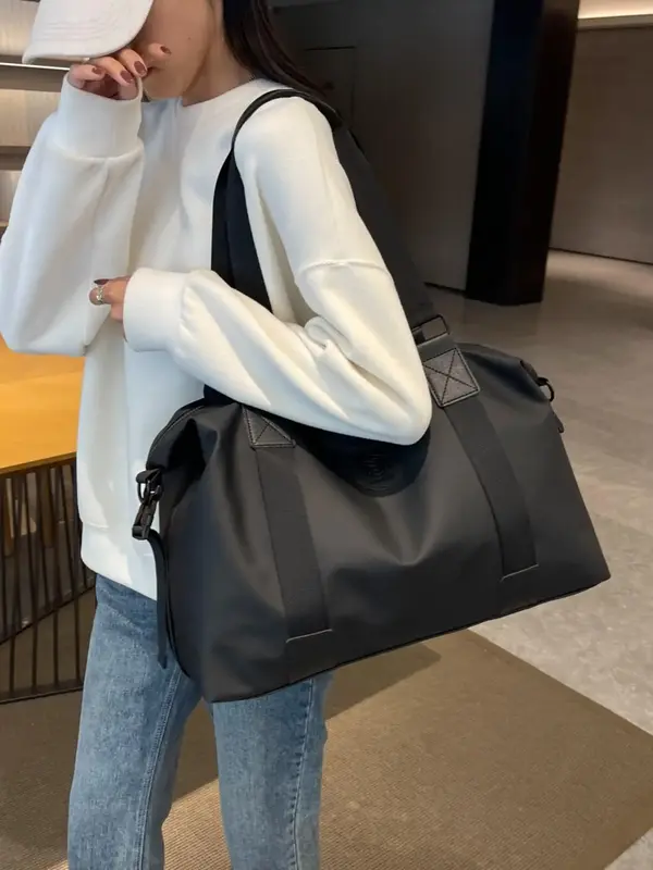 Unisex Minimalist Casual Large Capacity Travel Bag, Lightweight Travel Bag with Adjustable for Travel & Gym Exercise