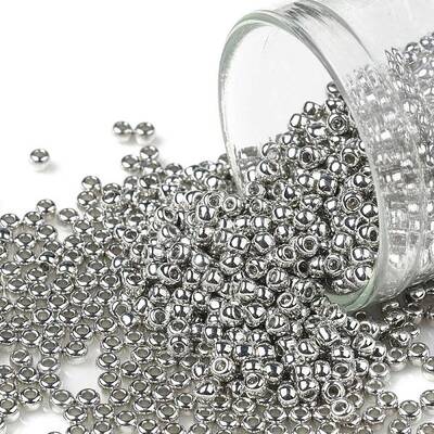 TOHO Round Seed Beads