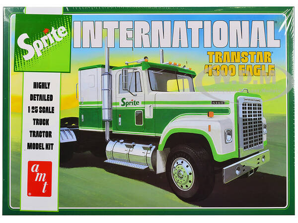Skill 3 Model Kit International Transtar 4300 Eagle Truck Tractor \