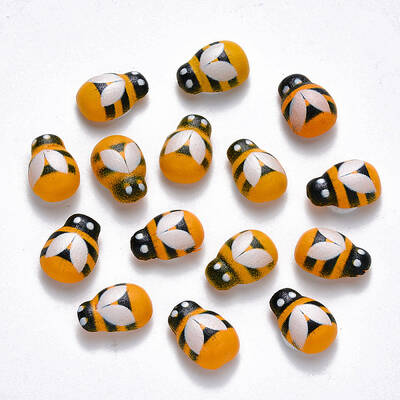 Spray Painted Maple Wood Cabochons