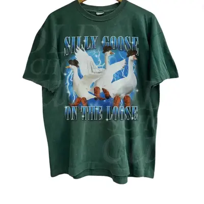 Silly Goose On The Loose Vintage 90s Graphic Shirt, Retro Funny Goose Bootleg Shirt, Retro Silly Meme Clothing, Fun Gift, Yap...