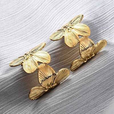 Flower with C-Shaped 304 Stainless Steel Stud Earrings for Women