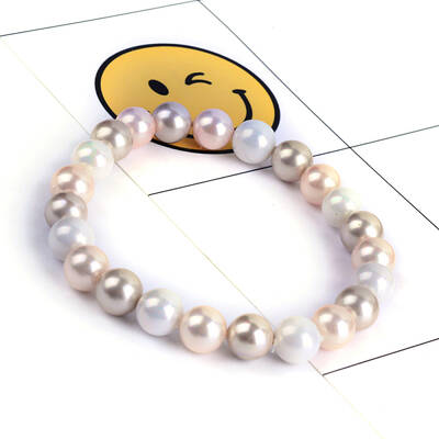 Shell Pearl Stretch Bracelets