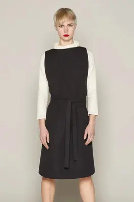 Isabelle Dress (Black) | size: M