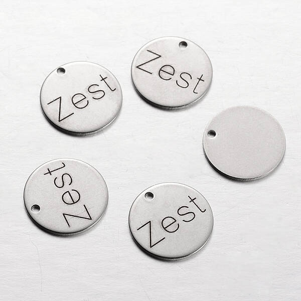 Non-Tarnish Spray Painted 201 Stainless Steel Charms