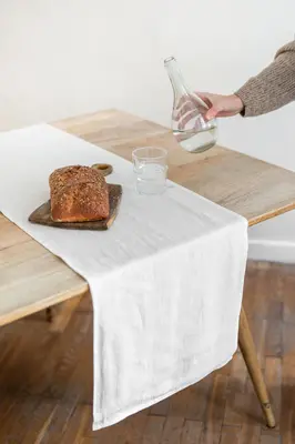 Linen table runner in White | Size: 40x250 cm / 16x98
