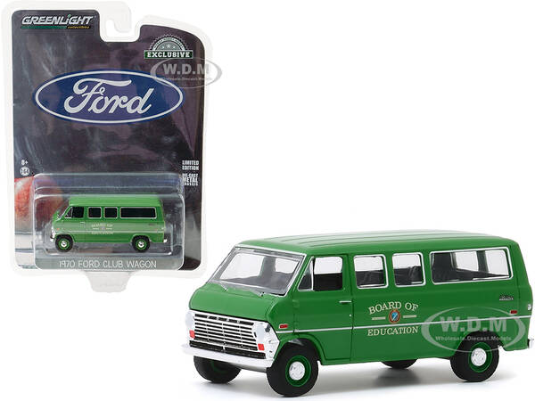 1970 Ford Club Wagon Van Green \