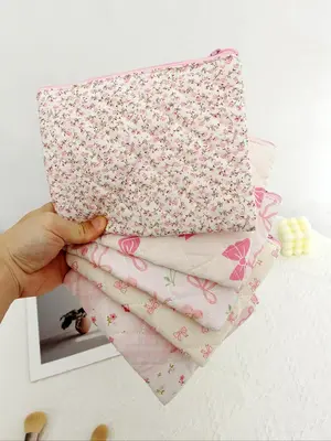 Cute Floral & Bow Pattern Makeup Bag, Quilted Cosmetic Pouch, Zipper Makeup Bag, Travel Toiletry Bag, Cosmetic Storage Bag fo...
