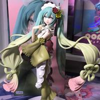 Anime Figure, 2D Animation Character Desktop Decoration, Birthday Gift, Home Decor Ornament for Living Room Bedroom