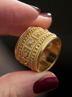 Artificial Zircon Decorated Luxury Ring, Fashion Accessories for Women, Trendy All-match & Exquisite Jewelry for Birthday Gif...