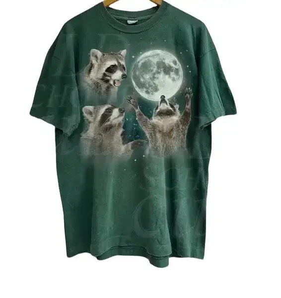 Three Raccoons Vintage Graphic T-shirts Retro Raccoon Moon Tshirt for Raccoon Lovers Funny Raccon Tee Oversized Washed Tee Ra...