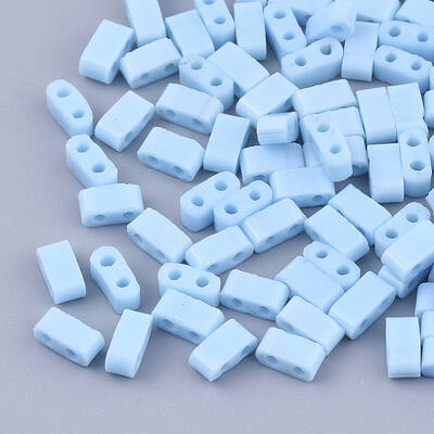 2-Hole Glass Seed Beads