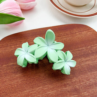 Candy Color Three Flower Plastic Claw Hair Clips