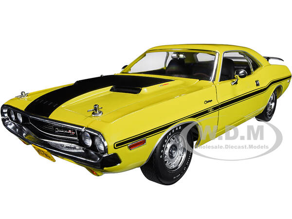 1970 Dodge Challenger R/T Yellow with Matt Black Stripes \