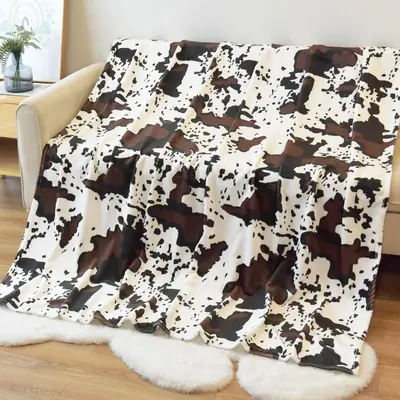 ćClearanceć Portable Cow Pattern Blanket, 1 Count Modern Soft Warm Throw Blanket, Bedding Supplies for Home Office Travel...