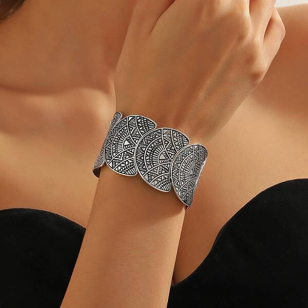 Bohemia Style Alloy Half Round Beaded Stretch Bracelets for Women