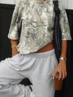 Women's All Over Print Round Neck Tee, Casual Camo Print Short Sleeve Crew Neck T-shirt for Daily Wear, Ladies Clothes for Al...