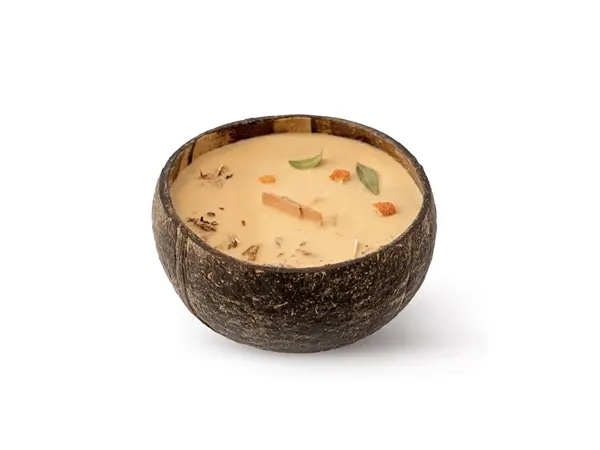 Tropikalia Coconut Candle - Santalwood & Tangerine Scent 500 g