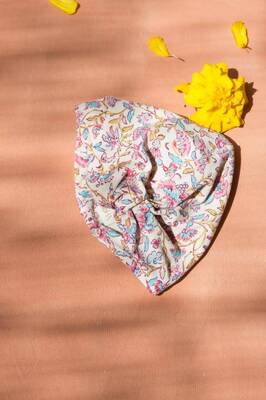Recycled girl's turban - Padma Flower | Size: 3- 6 months