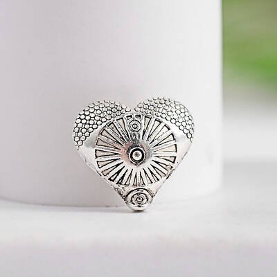 Tibetan Style Carved Heart Zinc Alloy Beads