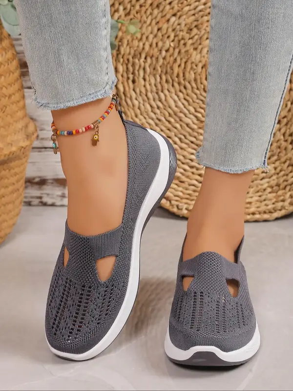 Women's Minimalist Solid Color Breathable Slip on Sneakers, Lightweight Comfortable Walking Shoes, Casual All-match Soft Shoe...